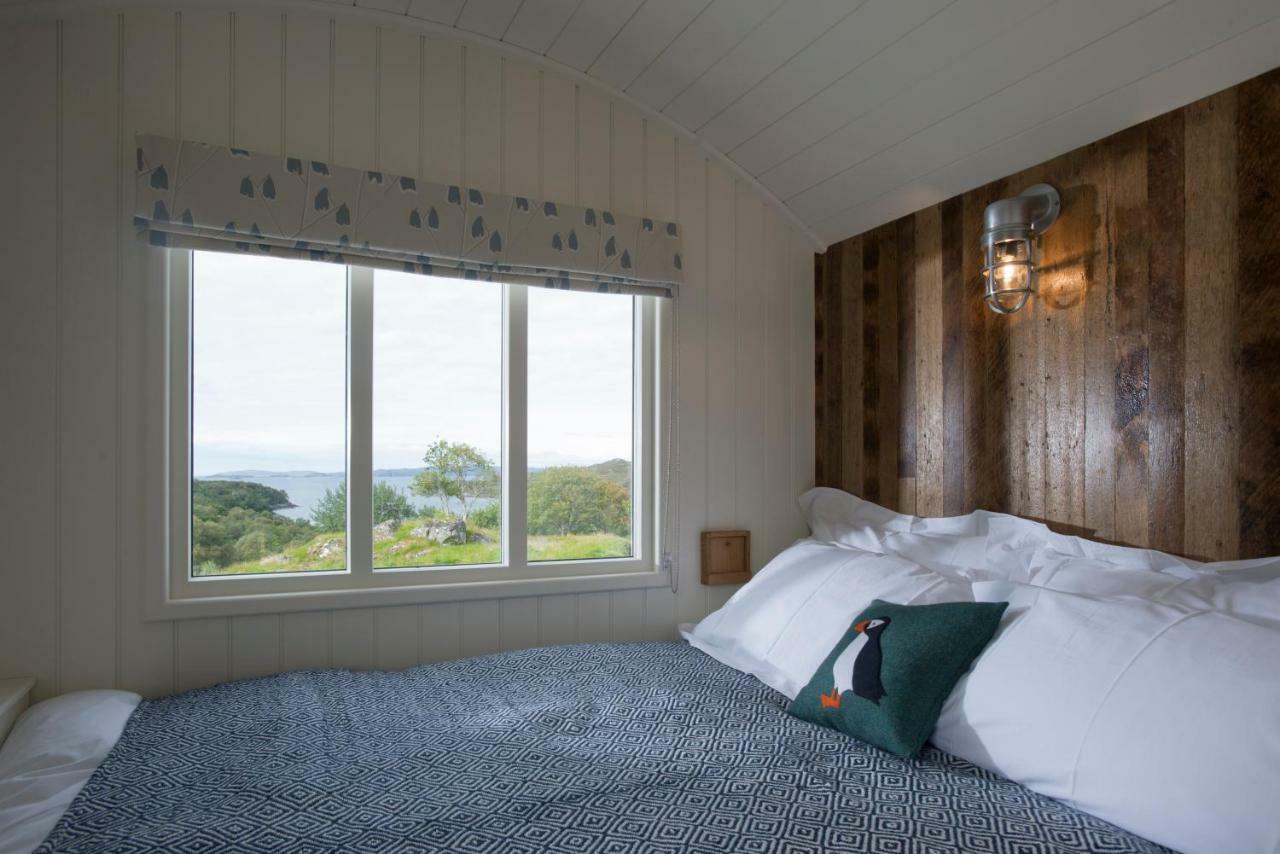 West Coast Hideaways Villa Nedd Ngoại thất bức ảnh